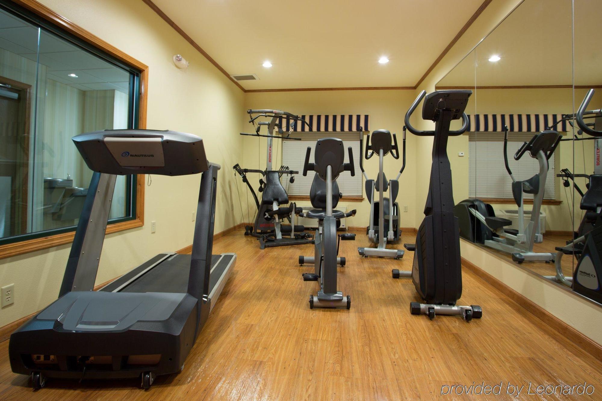Country Inn & Suites By Radisson, Pineville, La Съоръжения снимка
